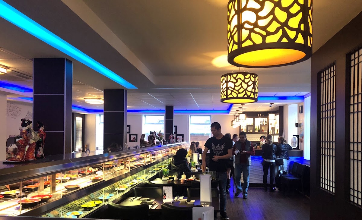 Oyisi Sushi Ad Alibitum&wok